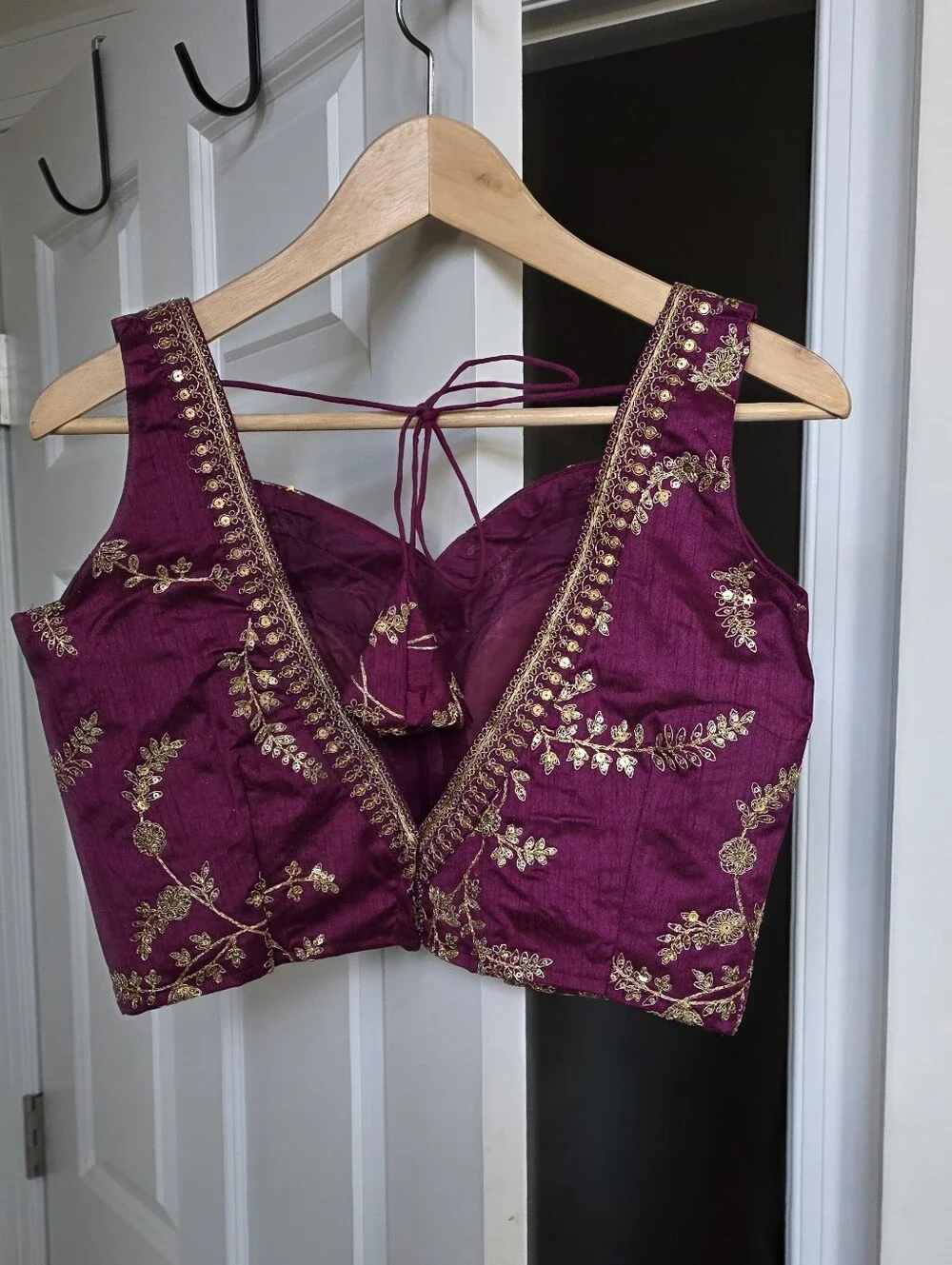 Deep Purple Embroidered Lehenga Choli – US 6 Small
